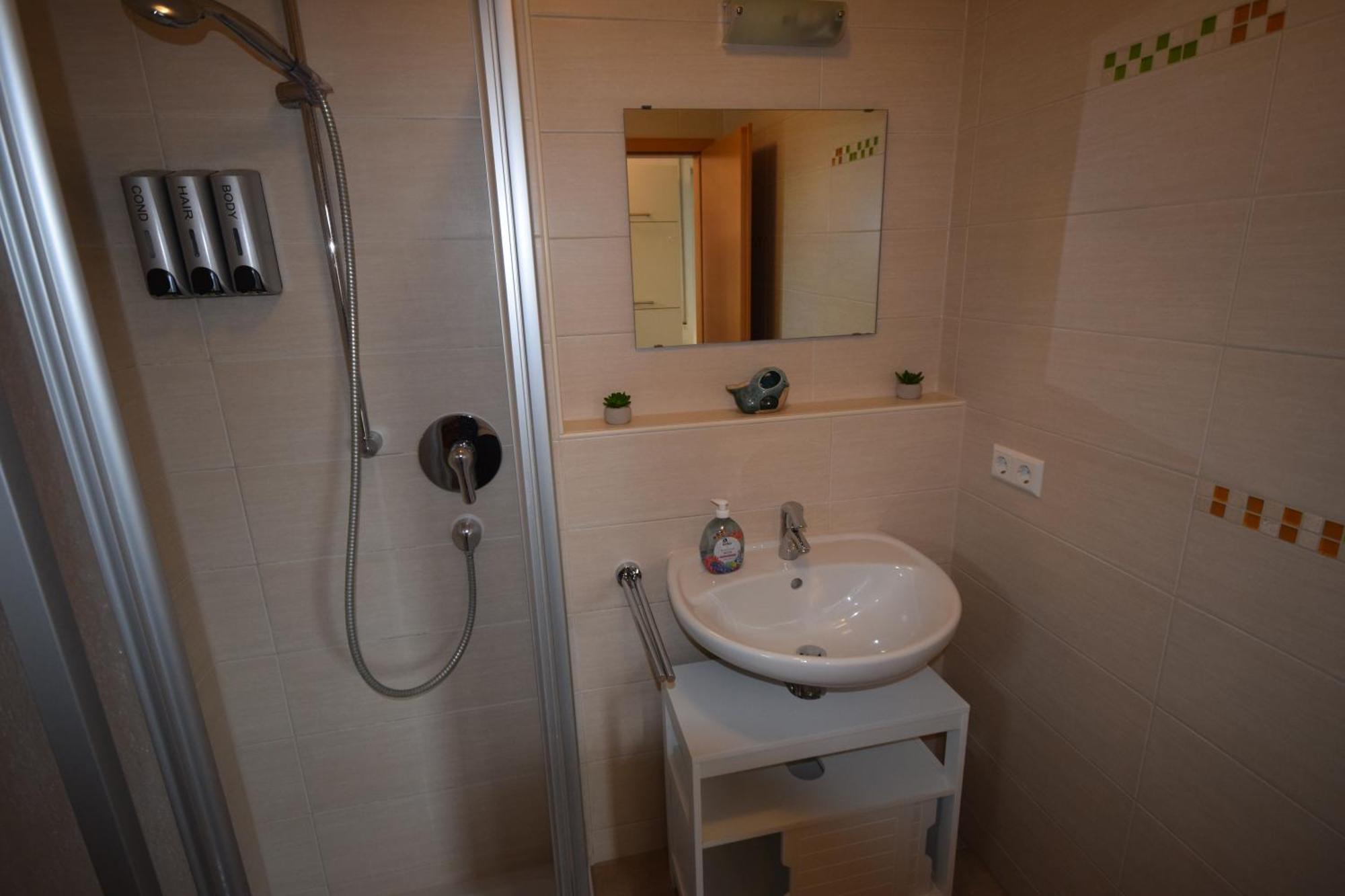 Nestwerk Komfort R23-13 - Balkon, Arbeitsplatz & Hochschulnaehe Біберах-на-Рісі Екстер'єр фото